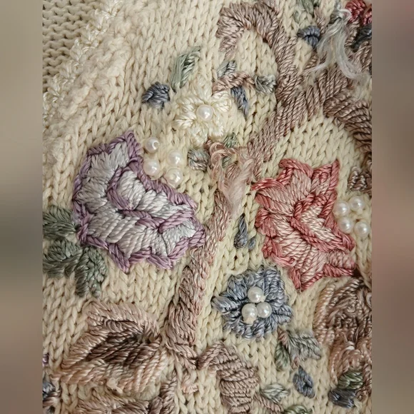 Jenny Grandmother Floral Embroidered & beaded Colorful button Up Sweater Large - Picture 9 of 12